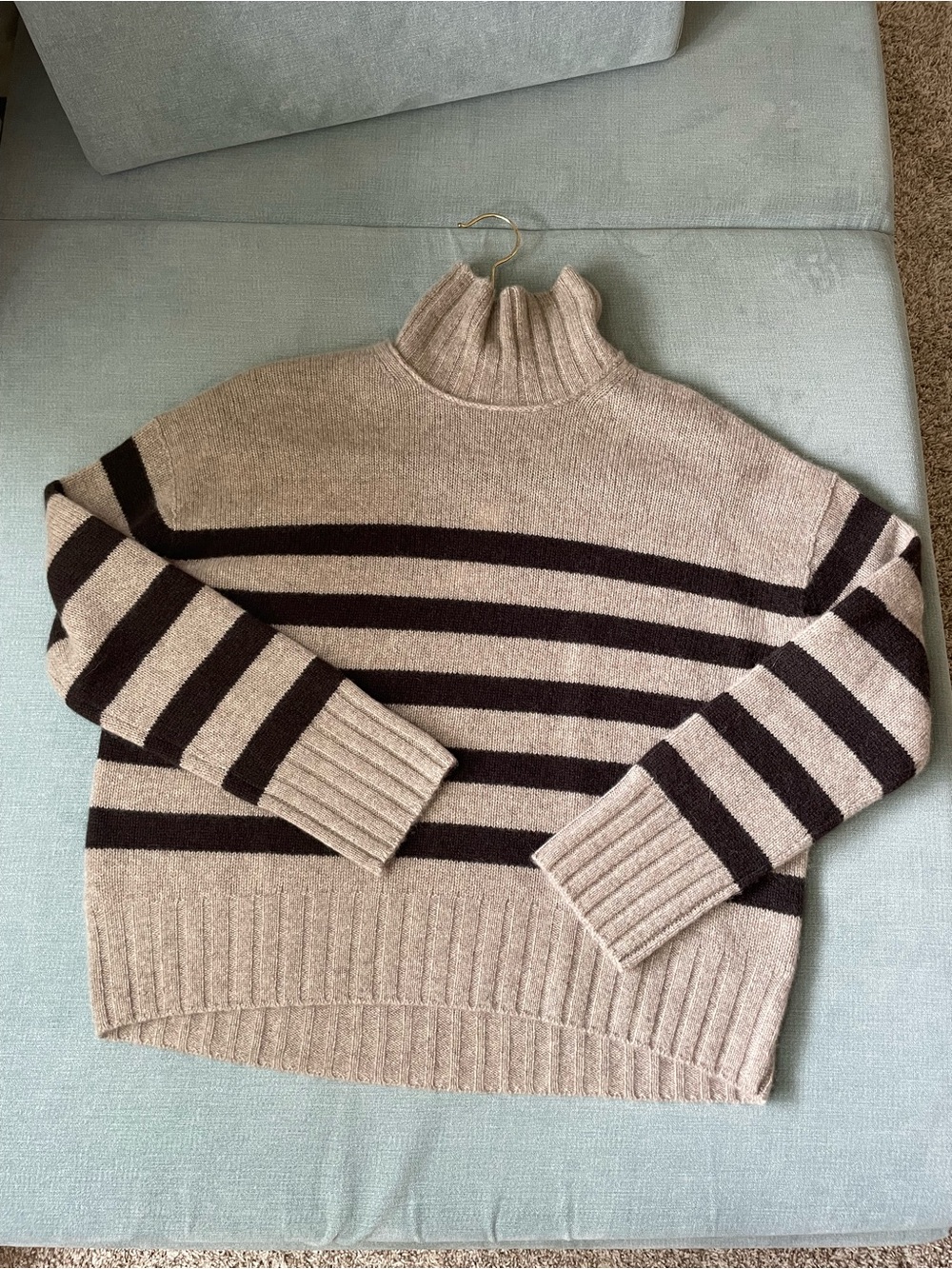 Banana Republic Relaxed Turtleneck Sweater - Picture 2 of 6